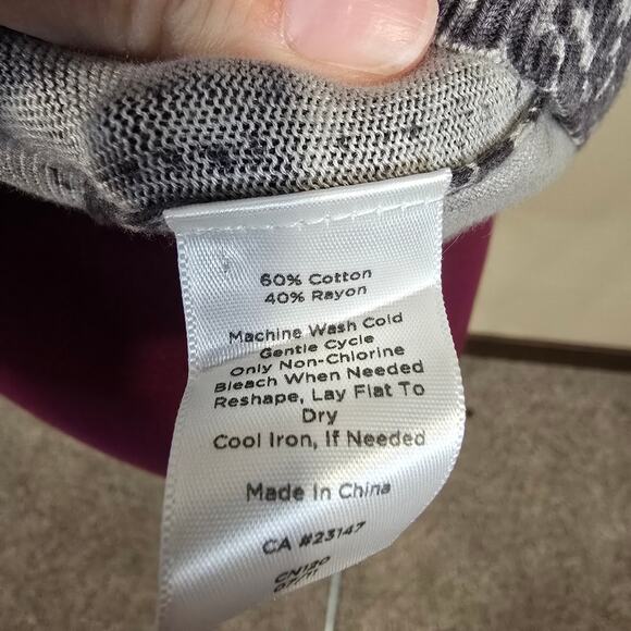 Women's Talbots Gray Cheetah Print 3/4 Sleeve Knit Cardigan | Size Large - Picture 10 of 10